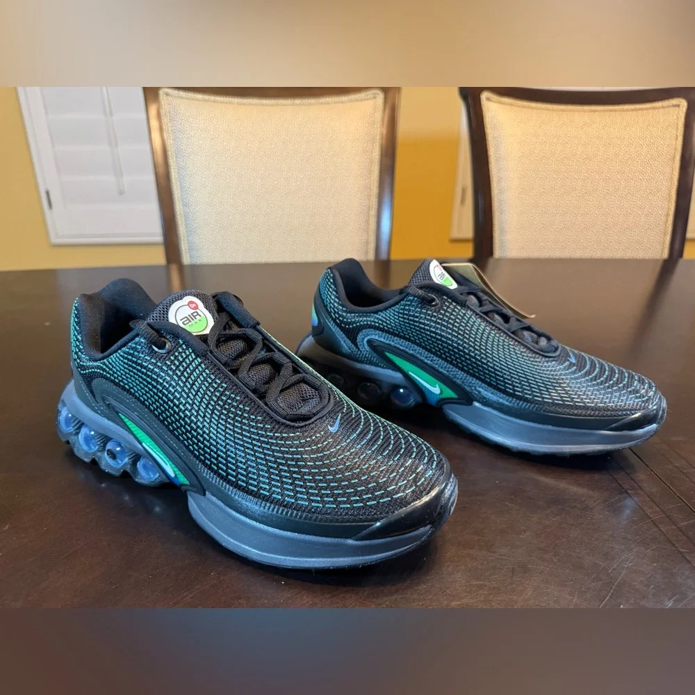 New Nike Air Max DN Black Green Sneaker Shoes Size US 6.5Y